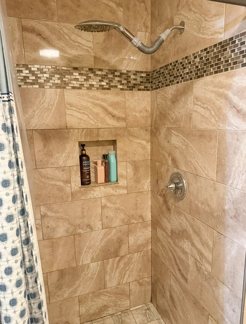 700 W 58th Street IL