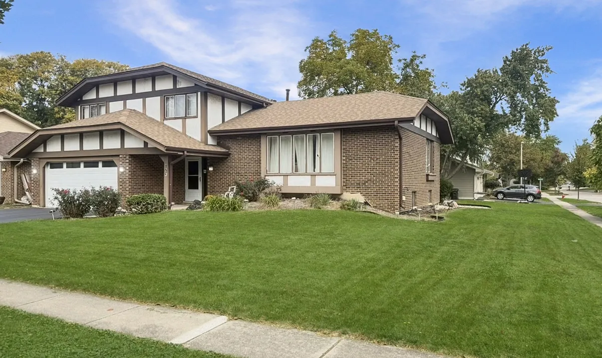 700 W 58th Street IL