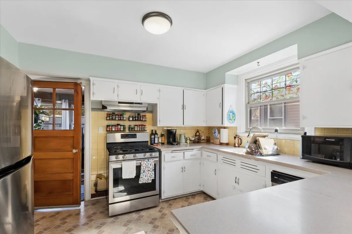 3935 N KIMBALL Avenue IL