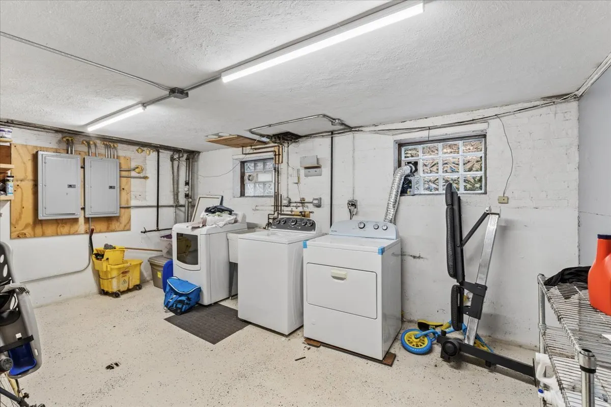 3935 N KIMBALL Avenue IL