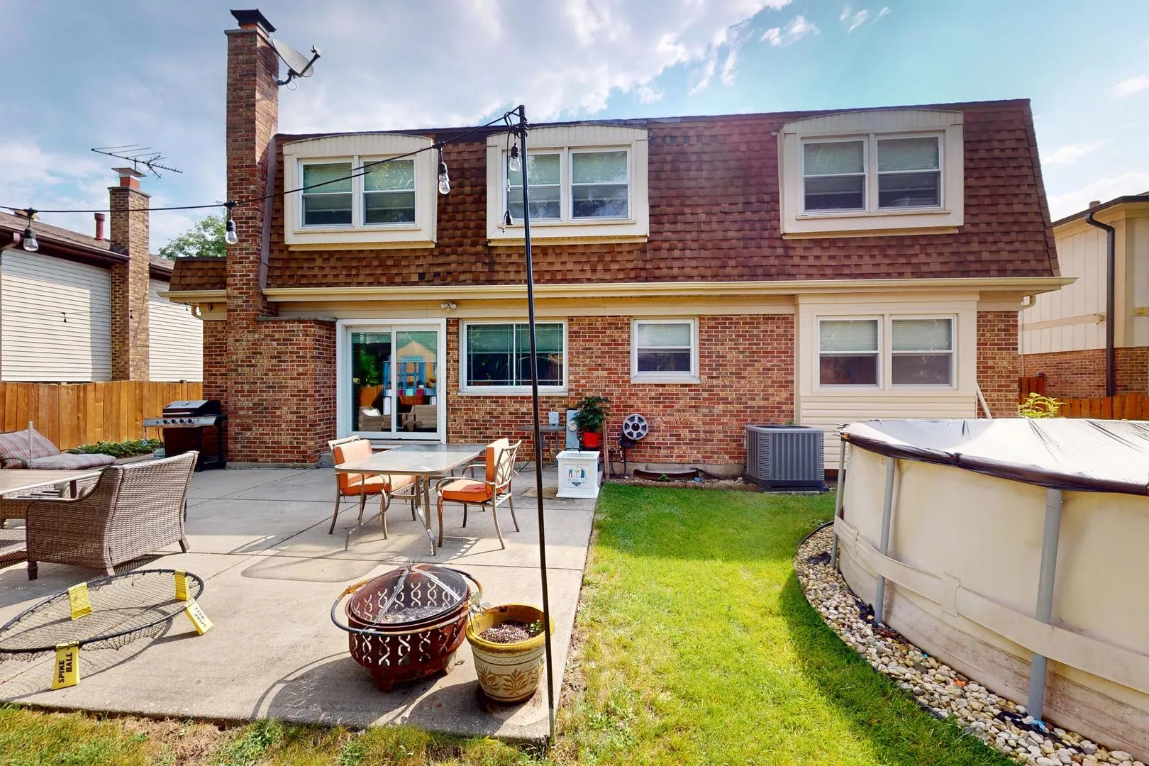 674 Sycamore Lane IL