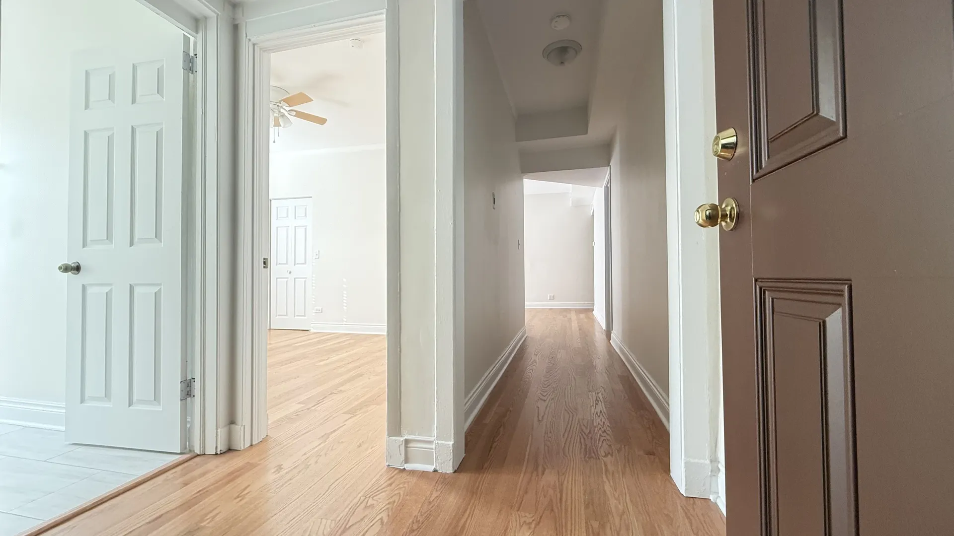 2106 W WILSON Avenue IL #1