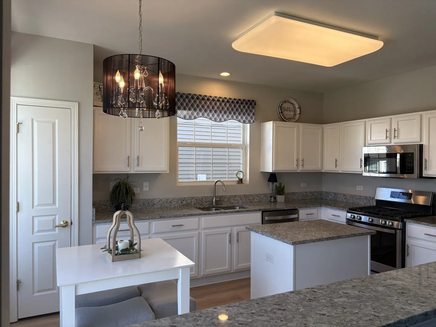 708 Tahoe Trail IL