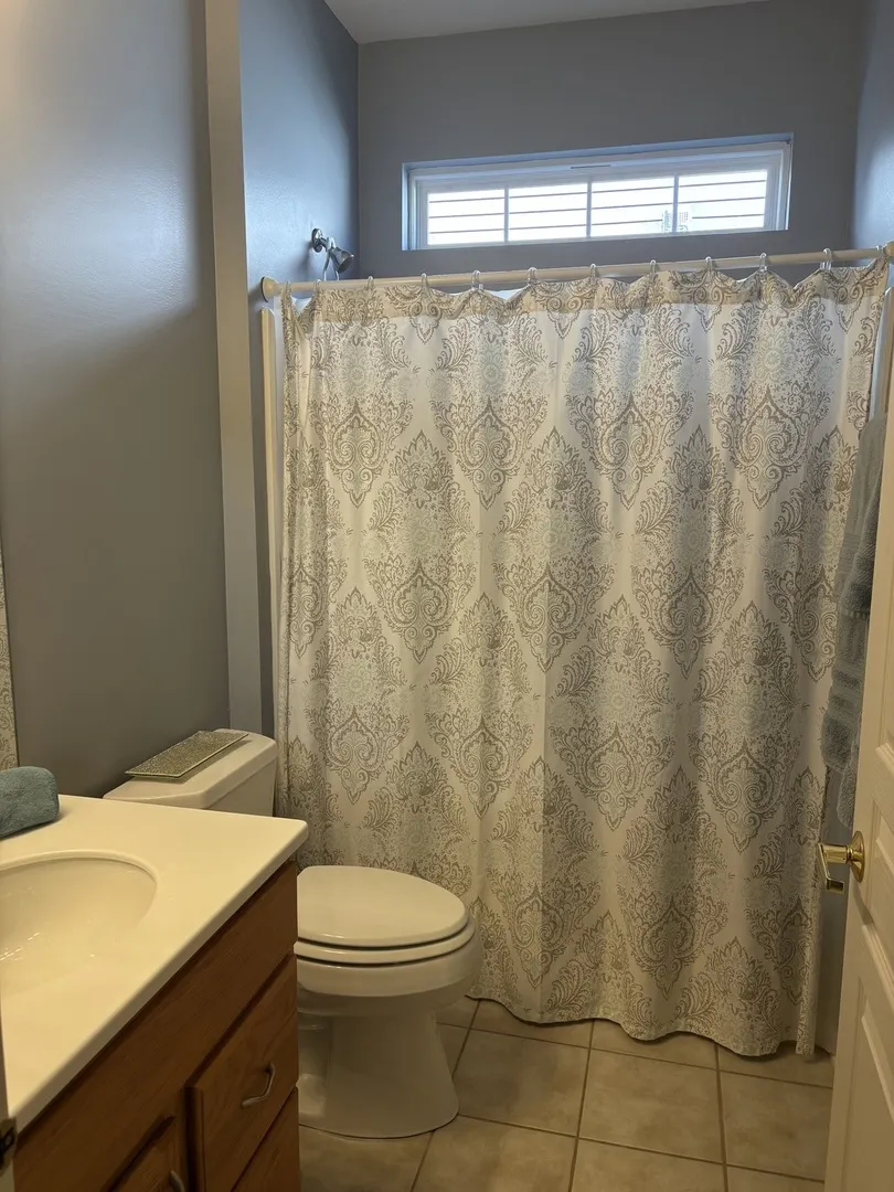 708 Tahoe Trail IL