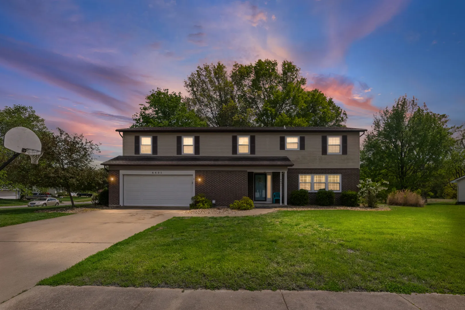 4401 Woodglen Lane IL #1