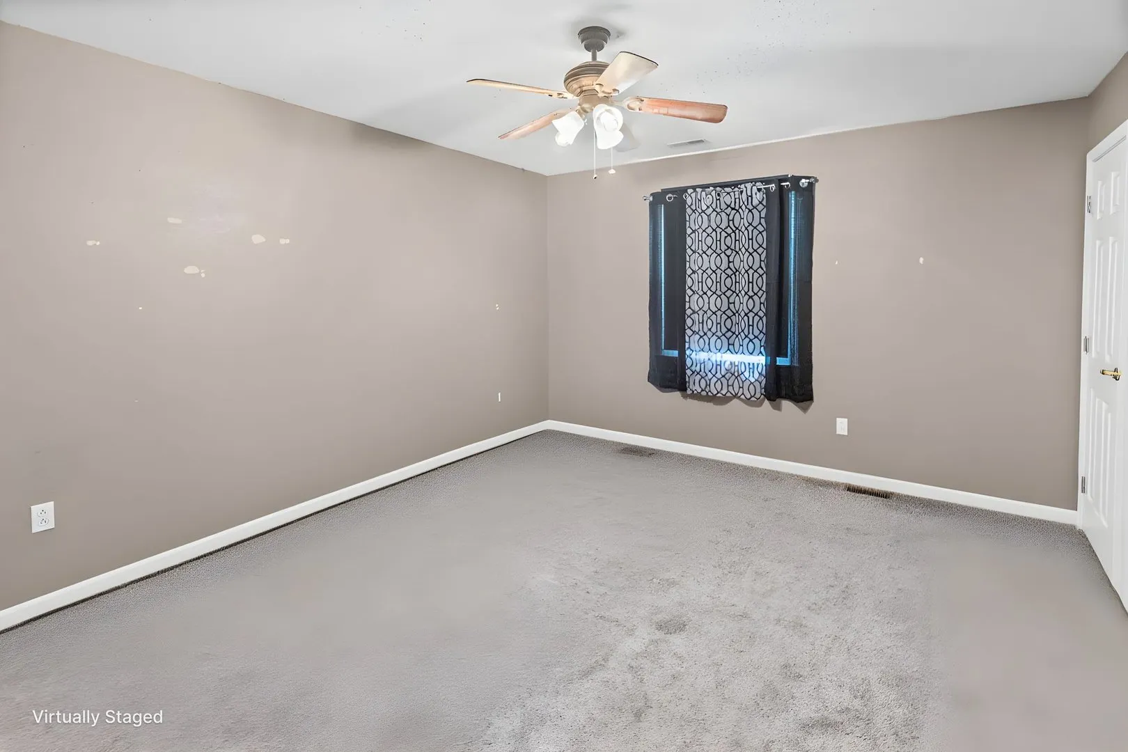 4401 Woodglen Lane IL #1