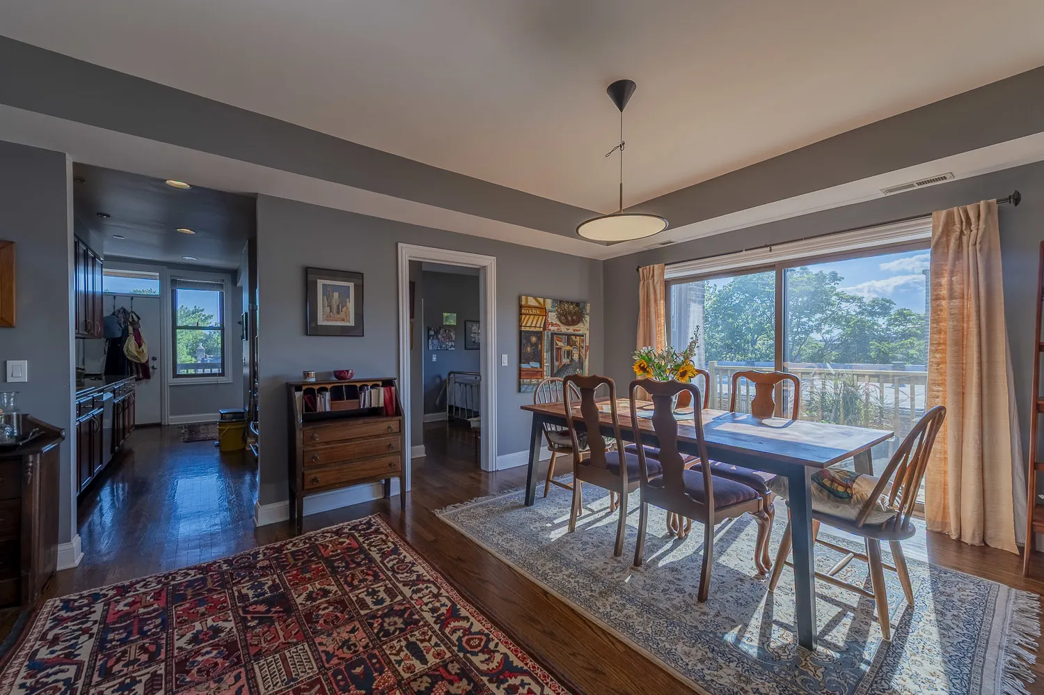2651 W Greenleaf Avenue IL #3W