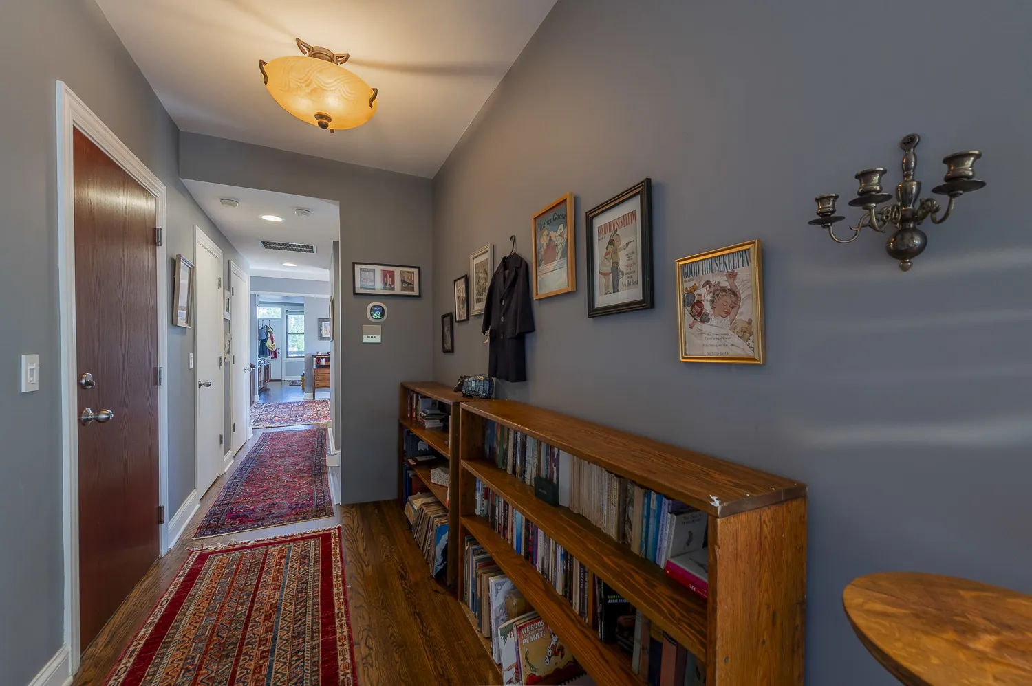 2651 W Greenleaf Avenue IL #3W