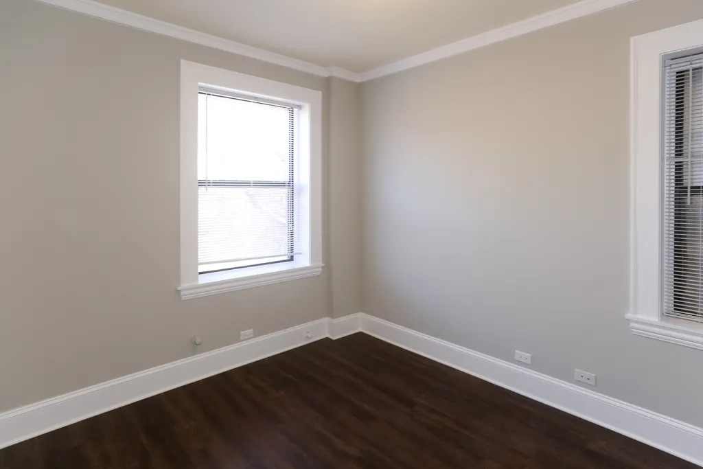 817 W Lakeside Place IL #503