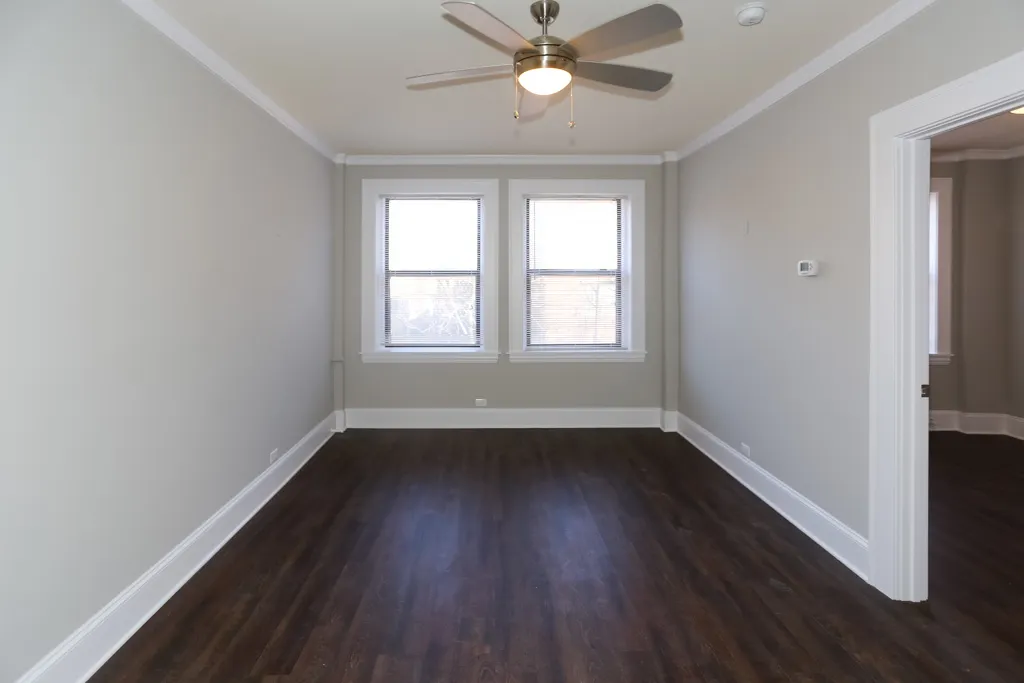 817 W Lakeside Place IL #503