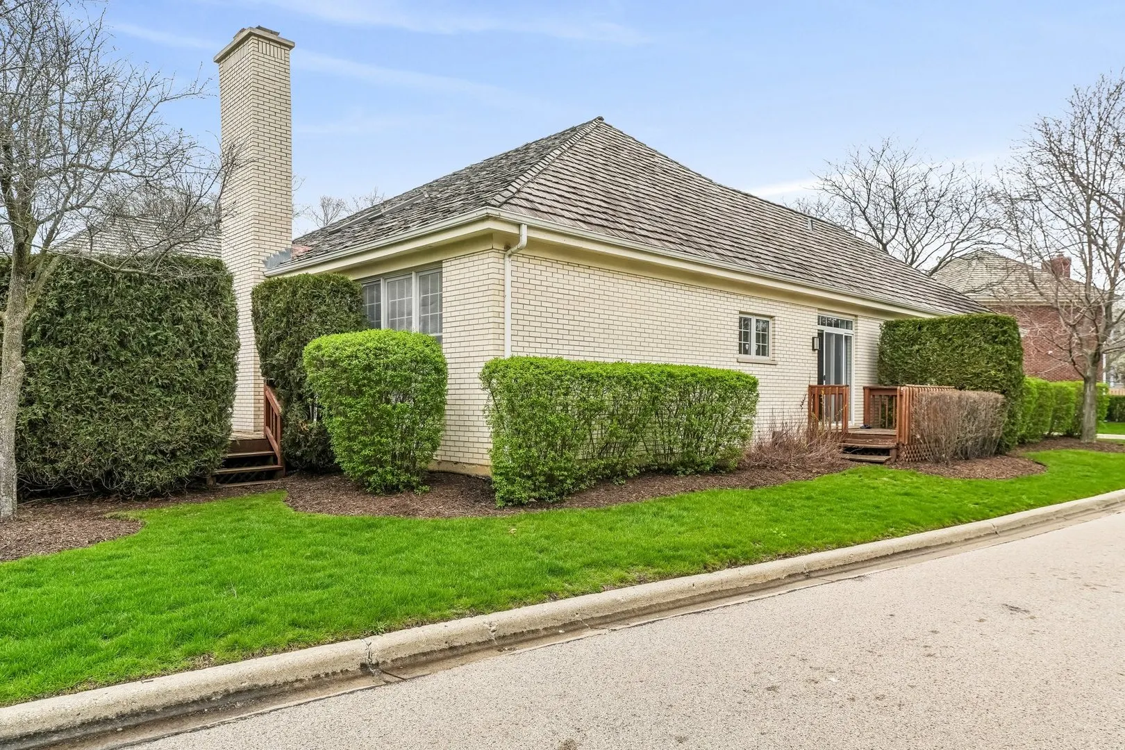 5 Middlesex Court IL