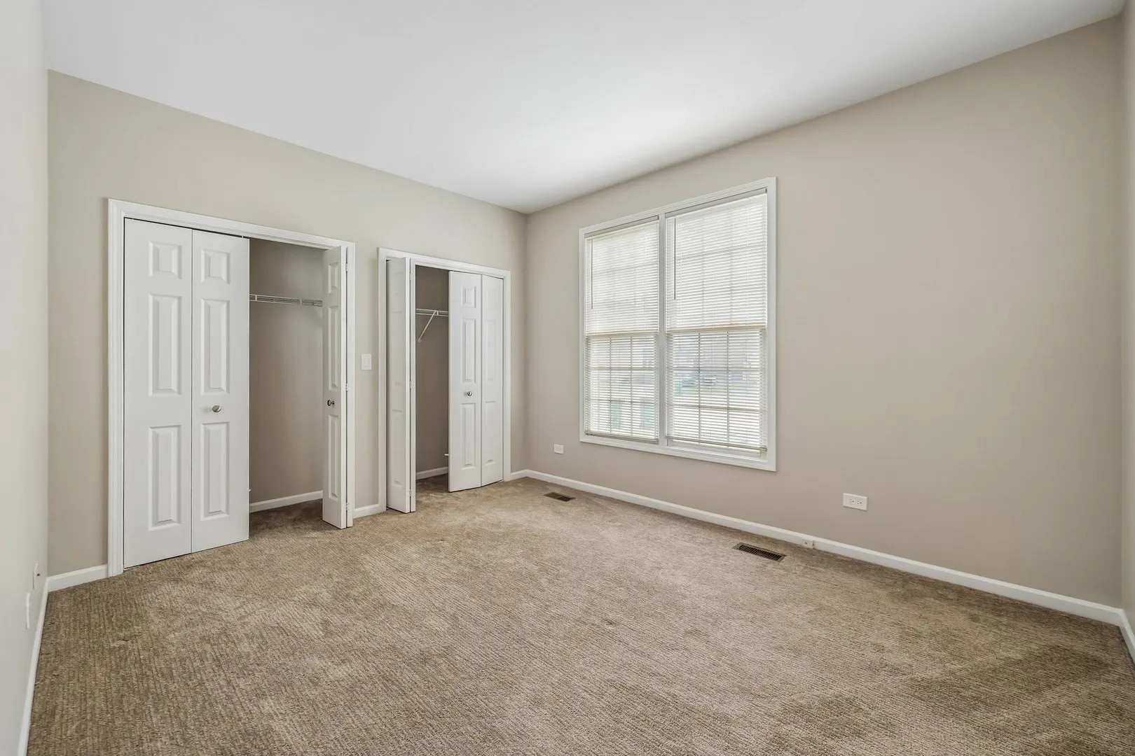 5 Middlesex Court IL