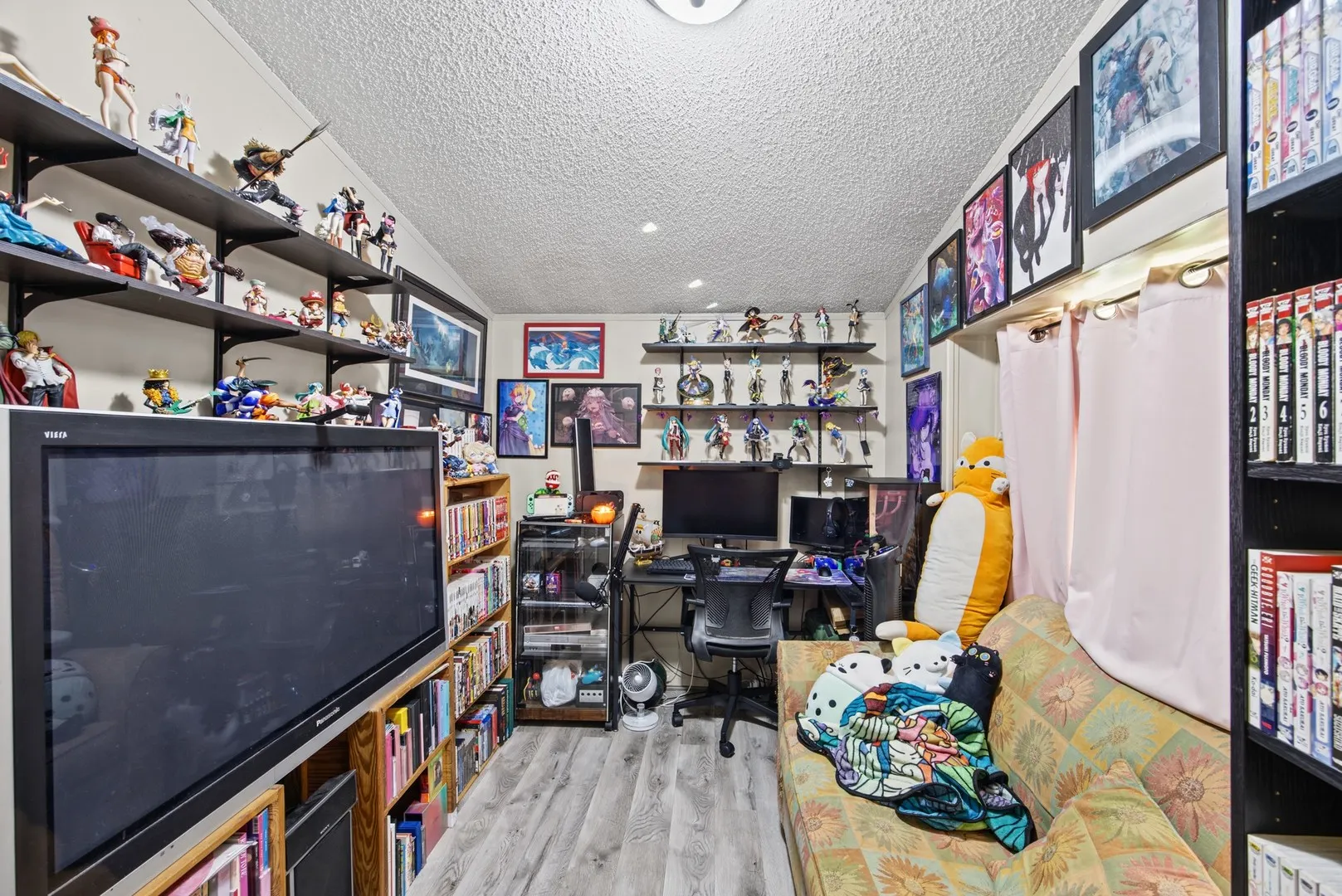 18 CHERRY Lane IL