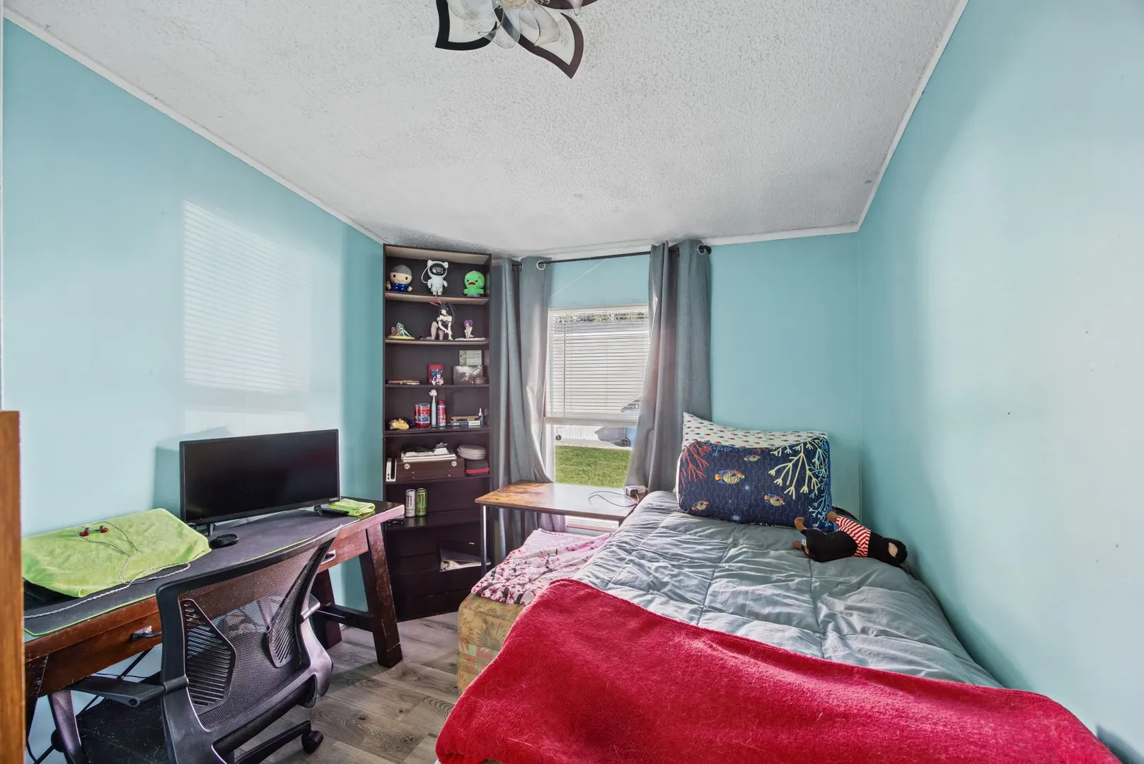 18 CHERRY Lane IL