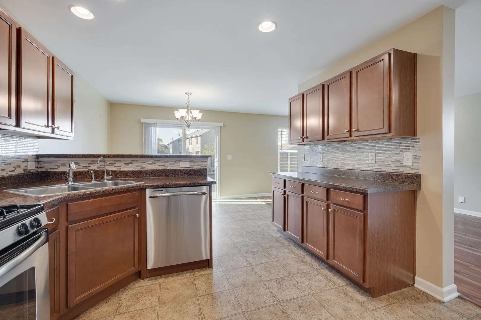 1412 Carlisle Lane IL