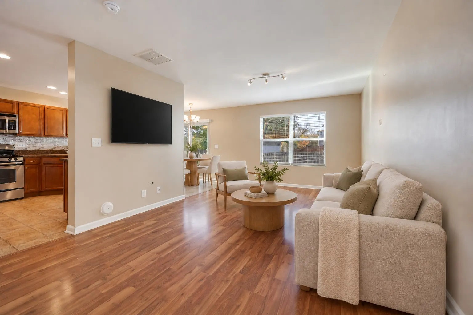 1412 Carlisle Lane IL