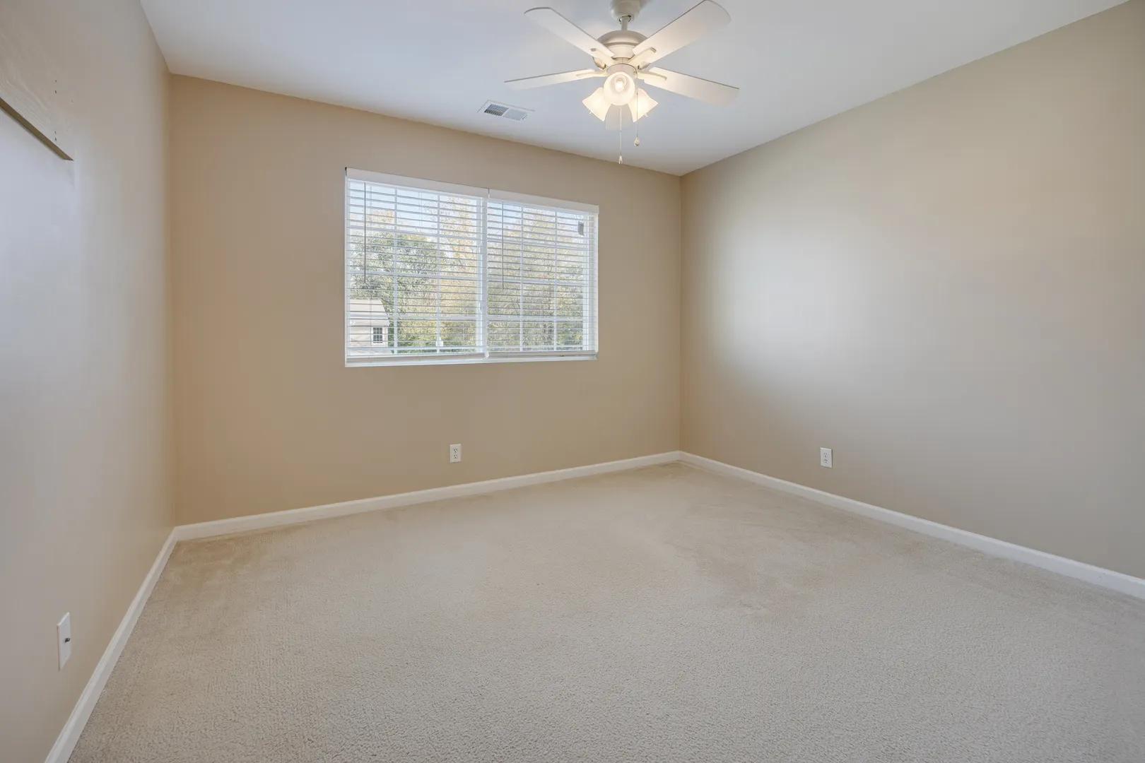 1412 Carlisle Lane IL