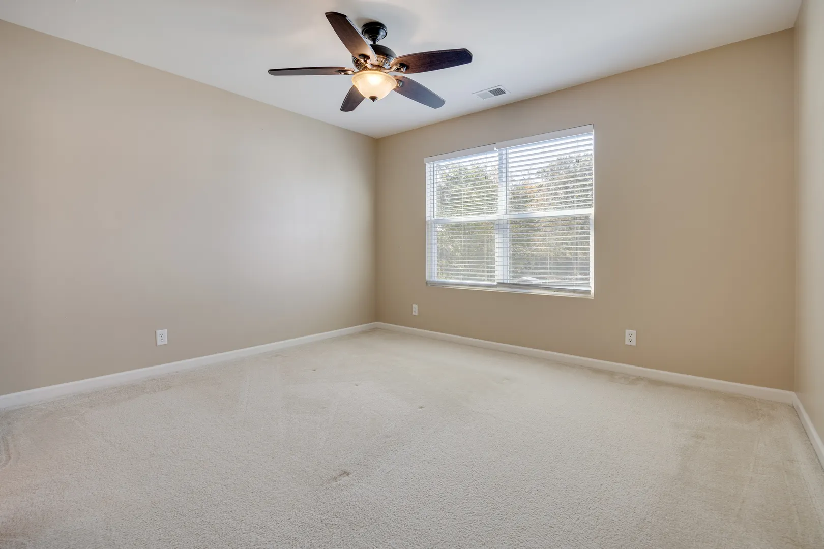 1412 Carlisle Lane IL