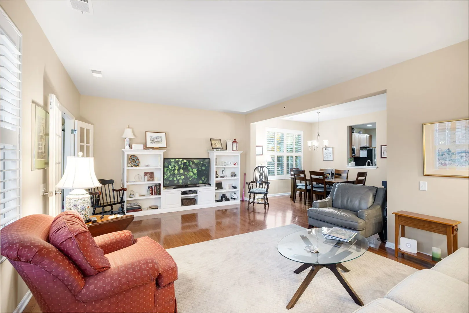 13180 Red Alder Avenue IL