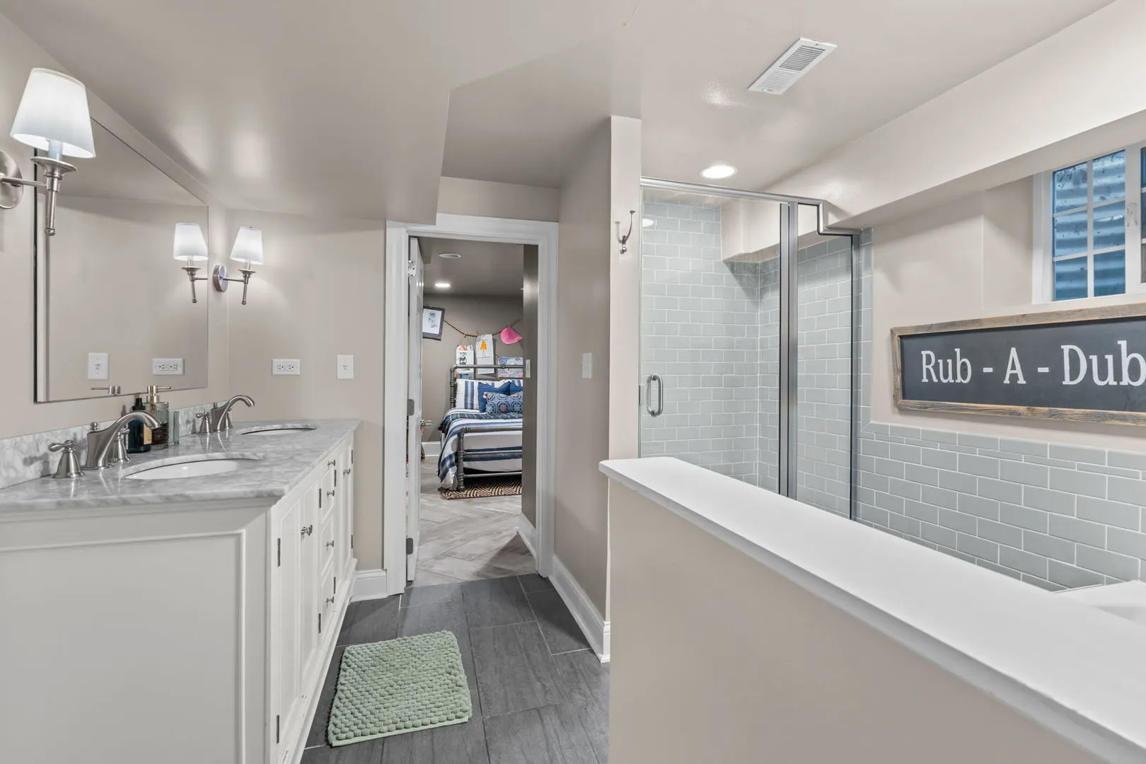 365 Hampshire Lane IL