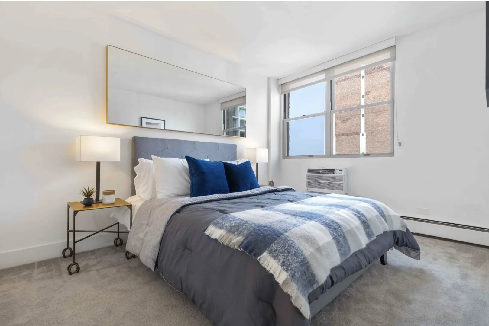 420 W Belmont Avenue IL #6H