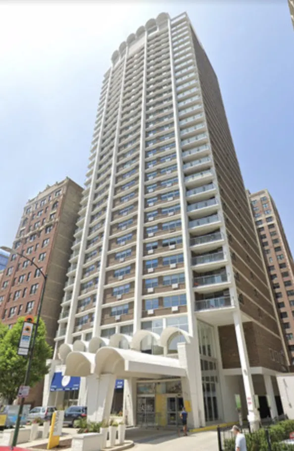 420 W Belmont Avenue IL #21B