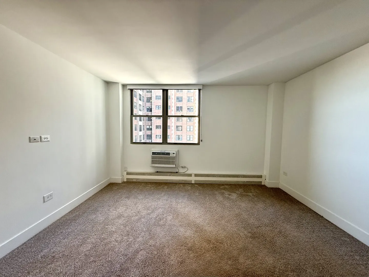 420 W Belmont Avenue IL #14A