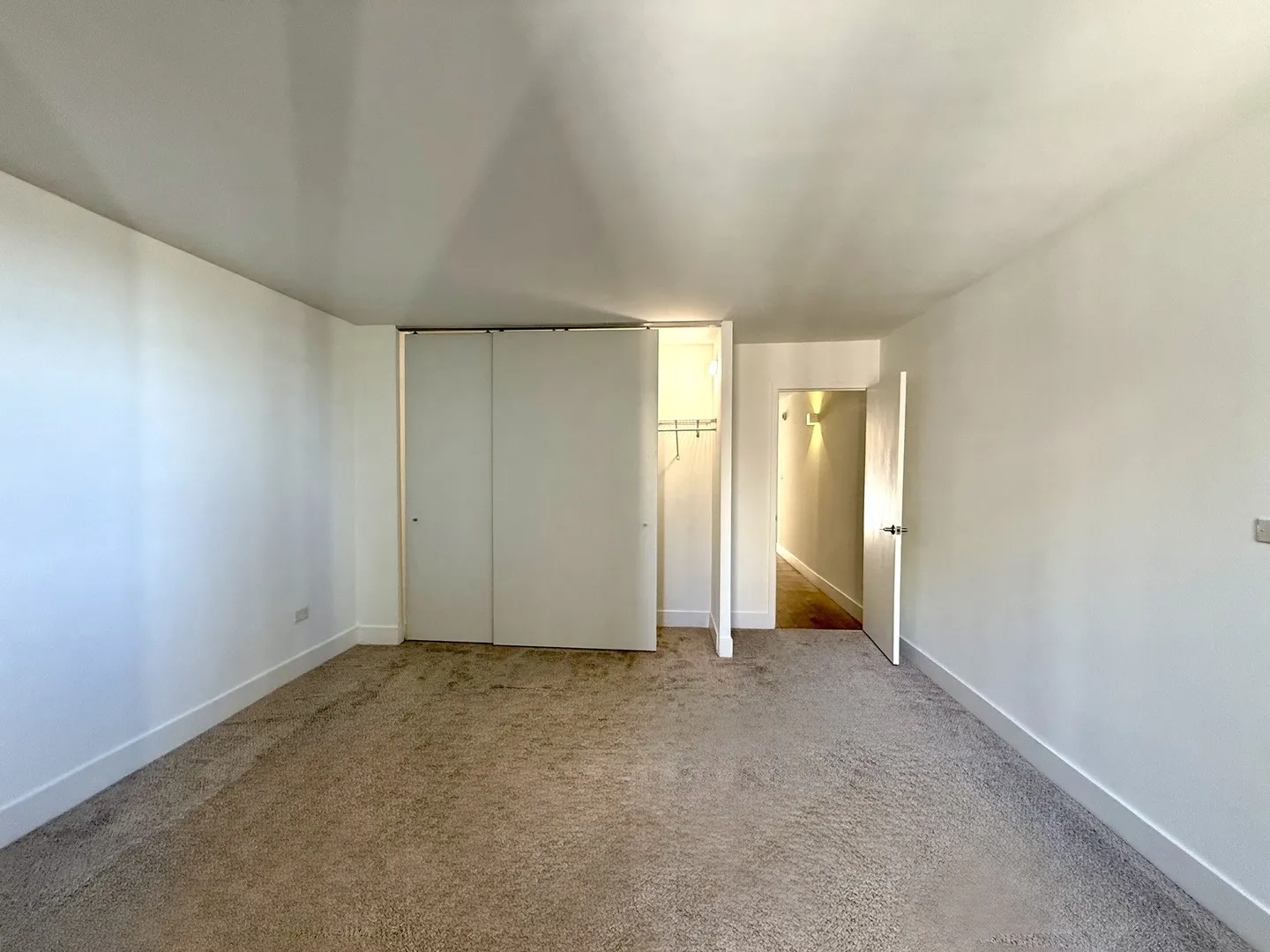 420 W Belmont Avenue IL #14A