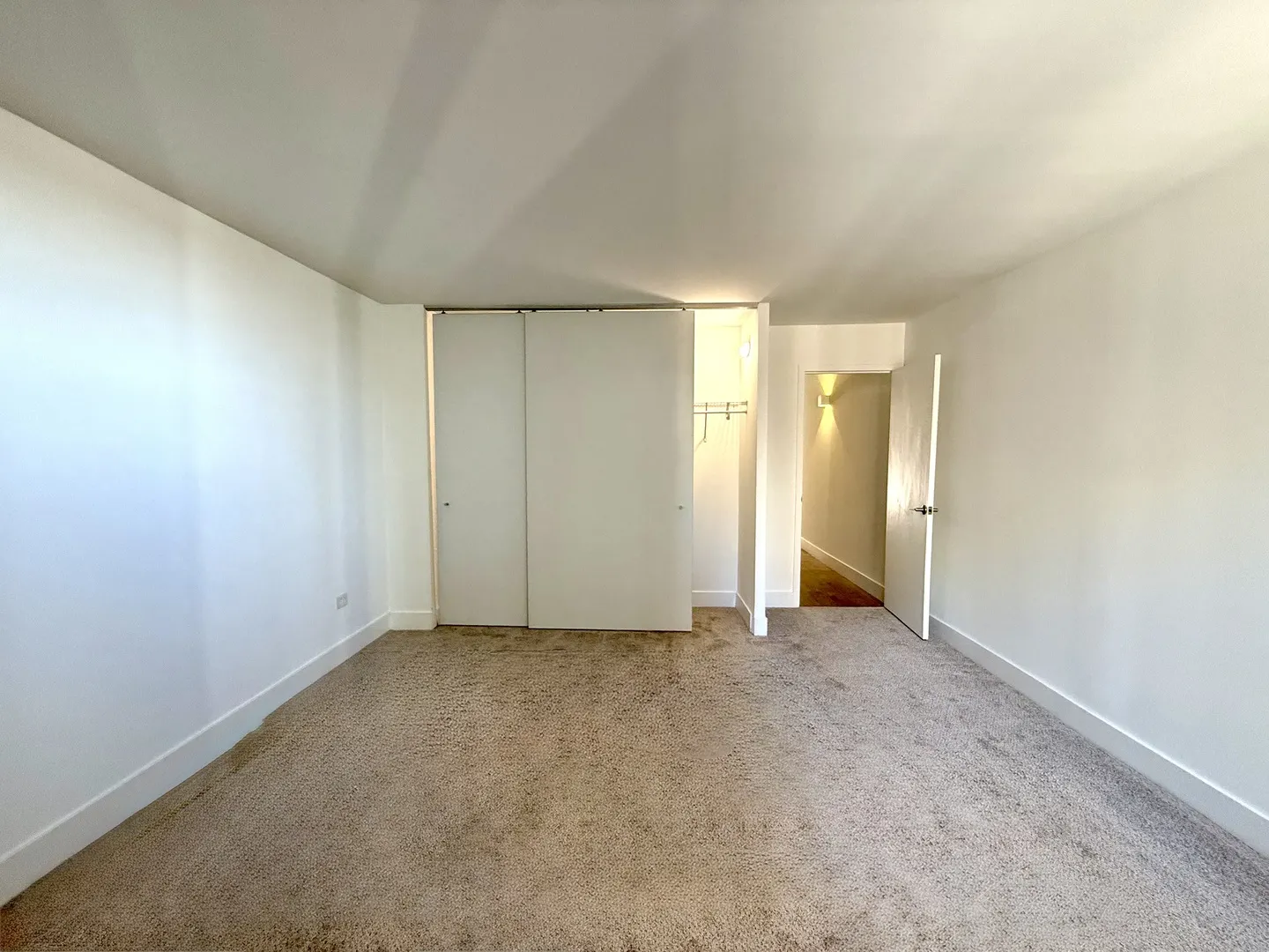 420 W Belmont Avenue IL #14A