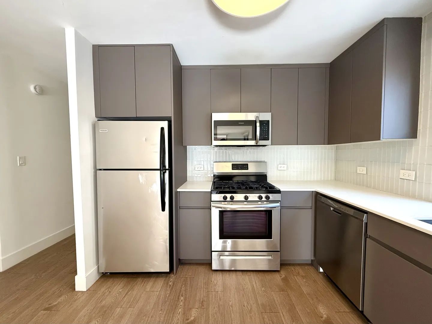 420 W Belmont Avenue IL #14A