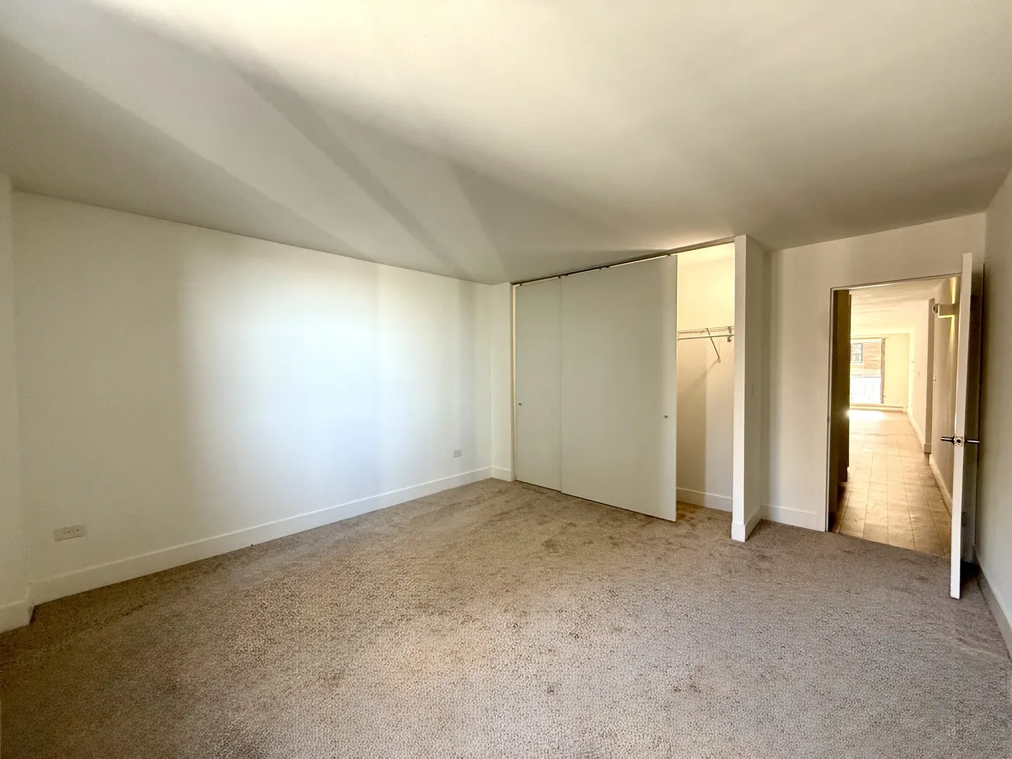 420 W Belmont Avenue IL #14A
