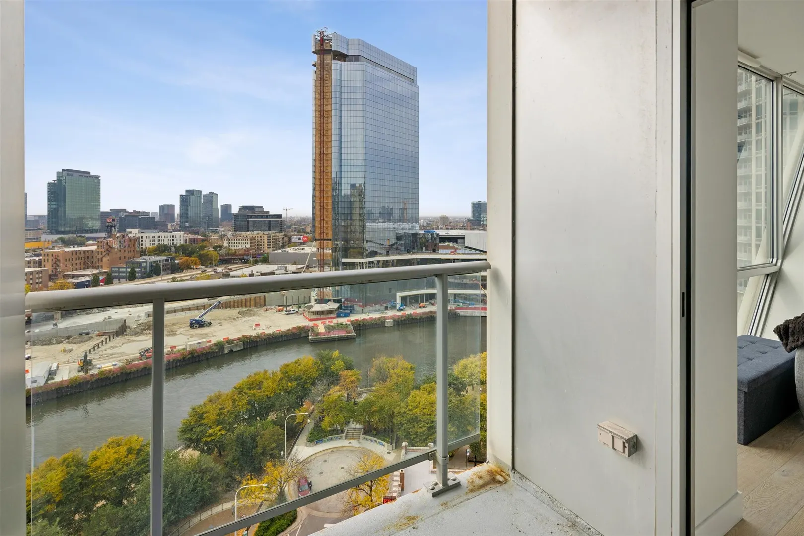 510 W Erie Street IL #1303