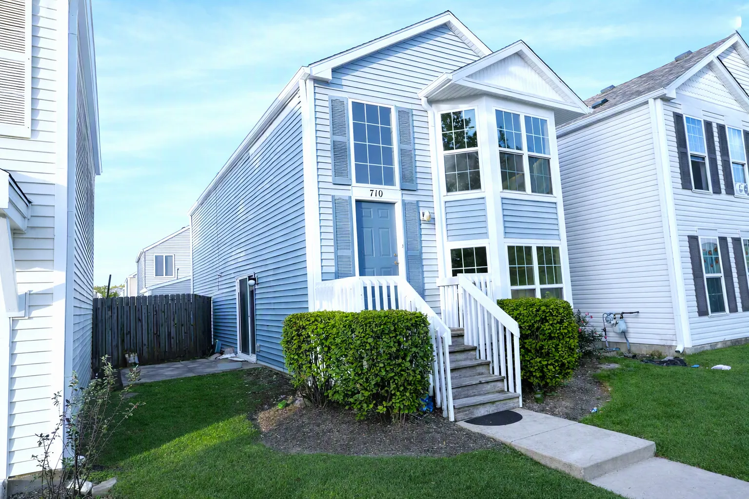 710 FOUR SEASONS Boulevard IL #710