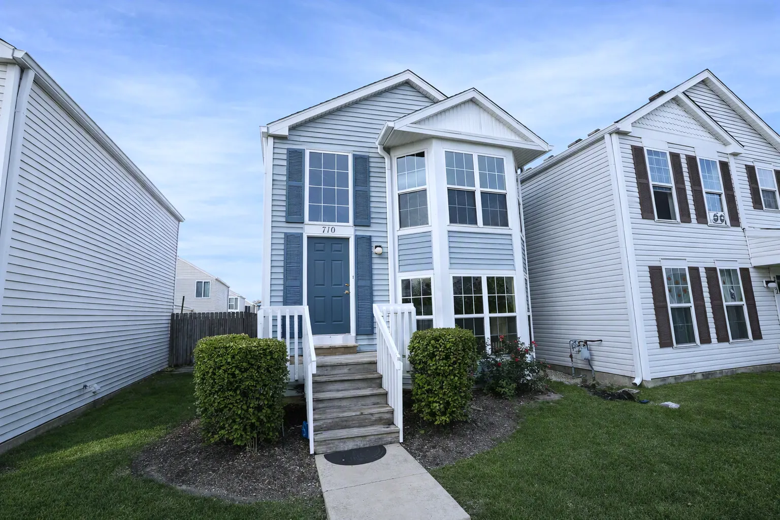 710 FOUR SEASONS Boulevard IL #710