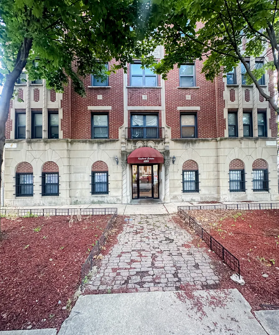 6324 S KIMBARK Avenue IL #300