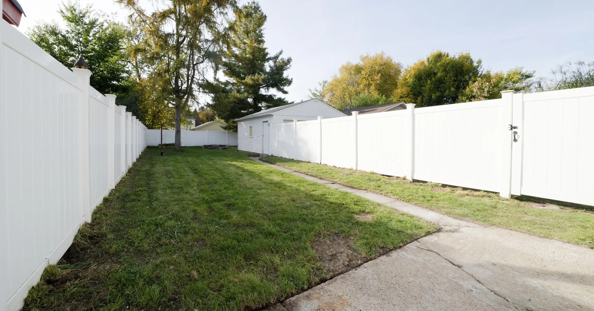849 N 11th Street IL