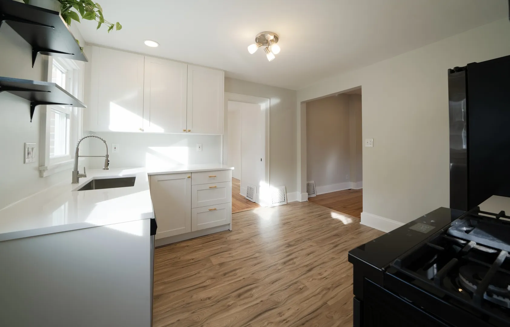 849 N 11th Street IL