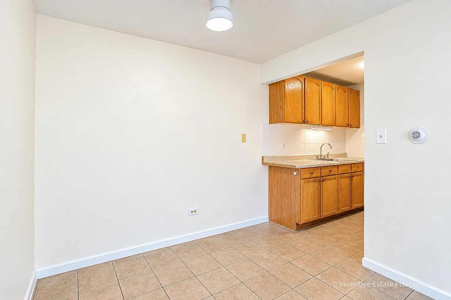 8A E Dundee Quarter Drive IL #207