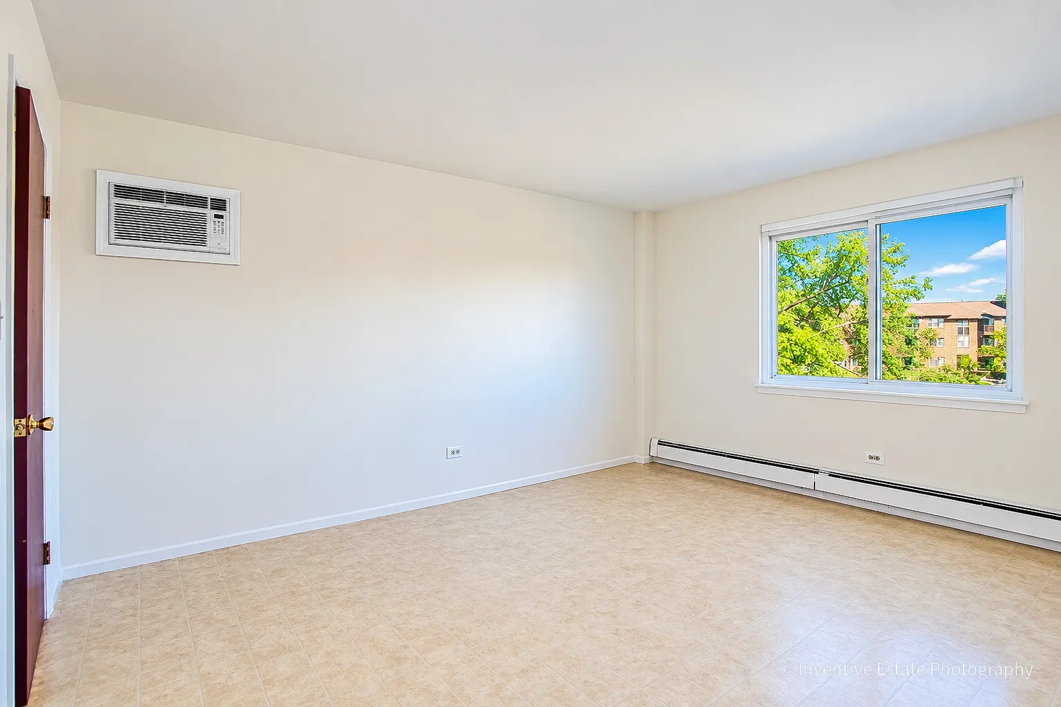 8A E Dundee Quarter Drive IL #207
