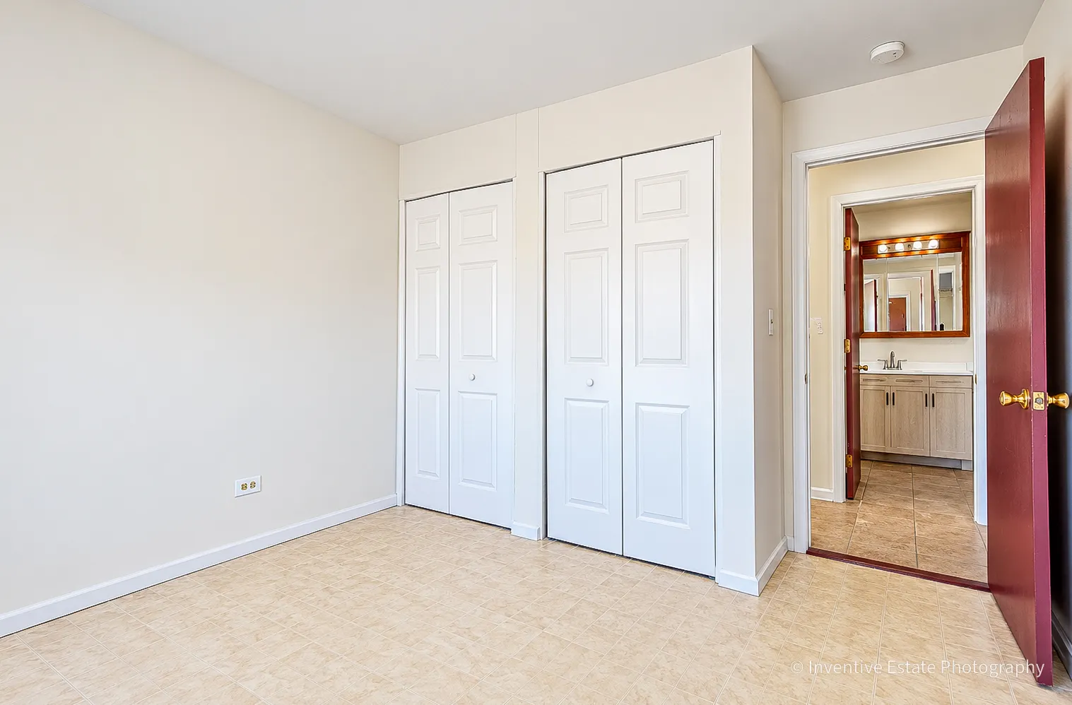 8A E Dundee Quarter Drive IL #207