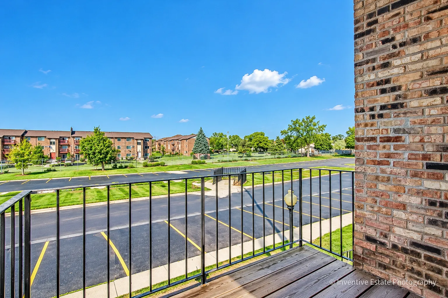 8A E Dundee Quarter Drive IL #207