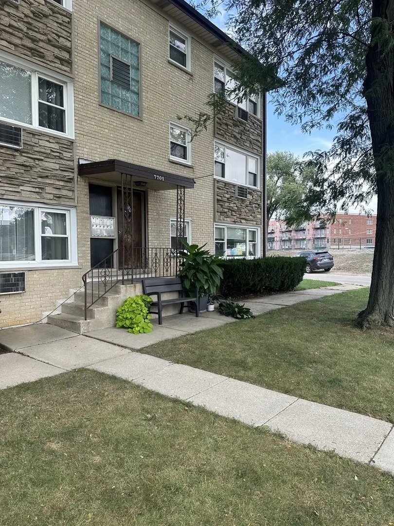 7701 W Marwood Avenue IL #1N
