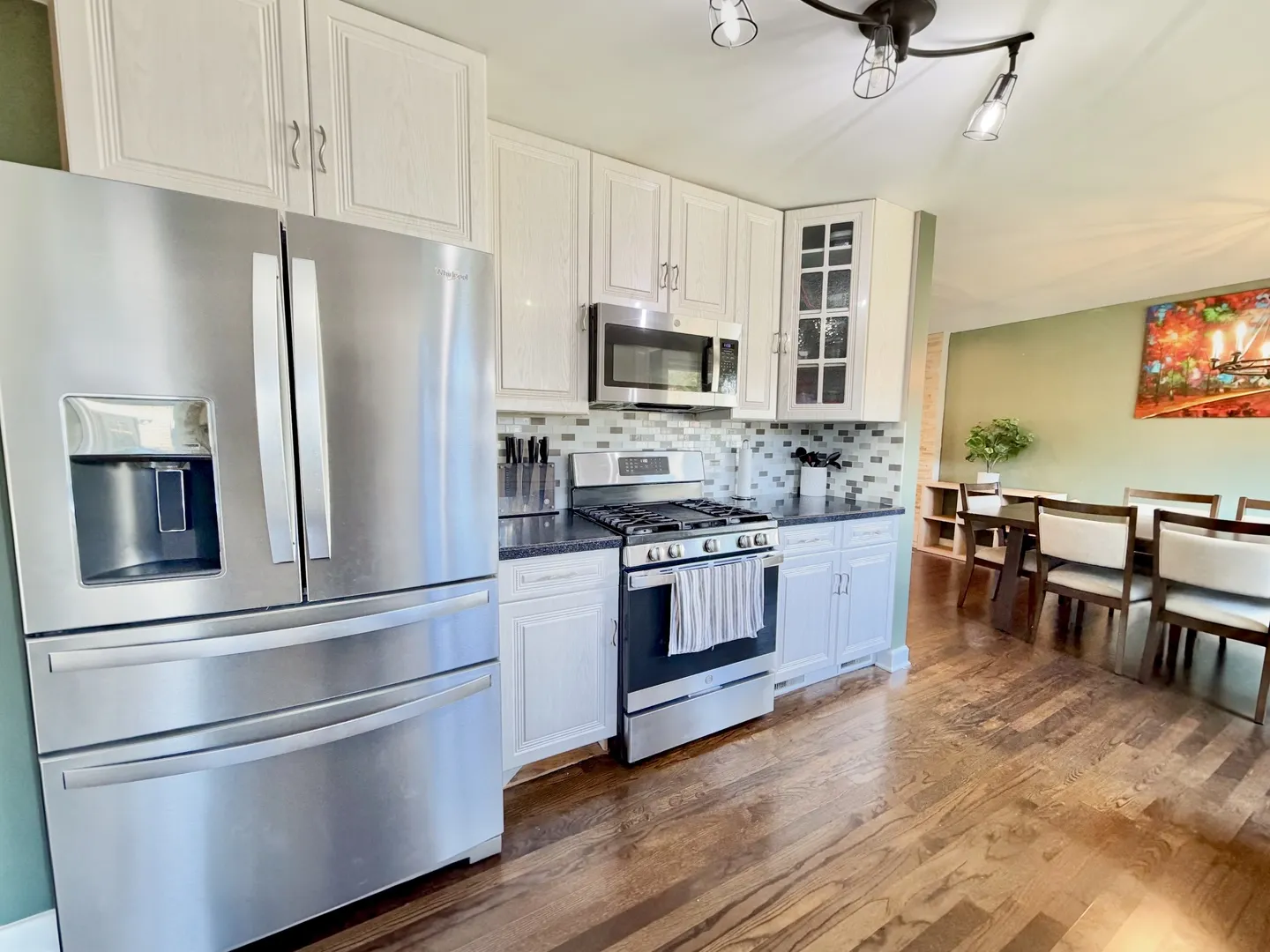 871 Cambridge Drive IL