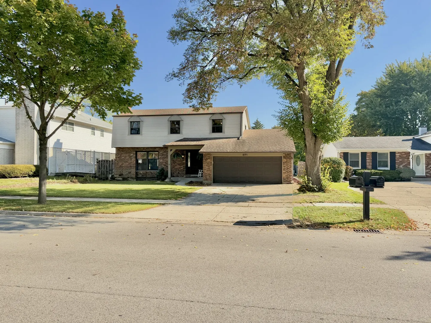 871 Cambridge Drive IL