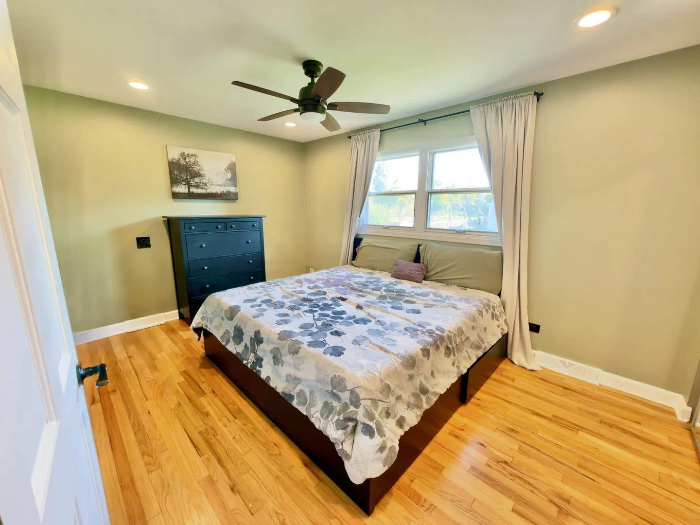 871 Cambridge Drive IL