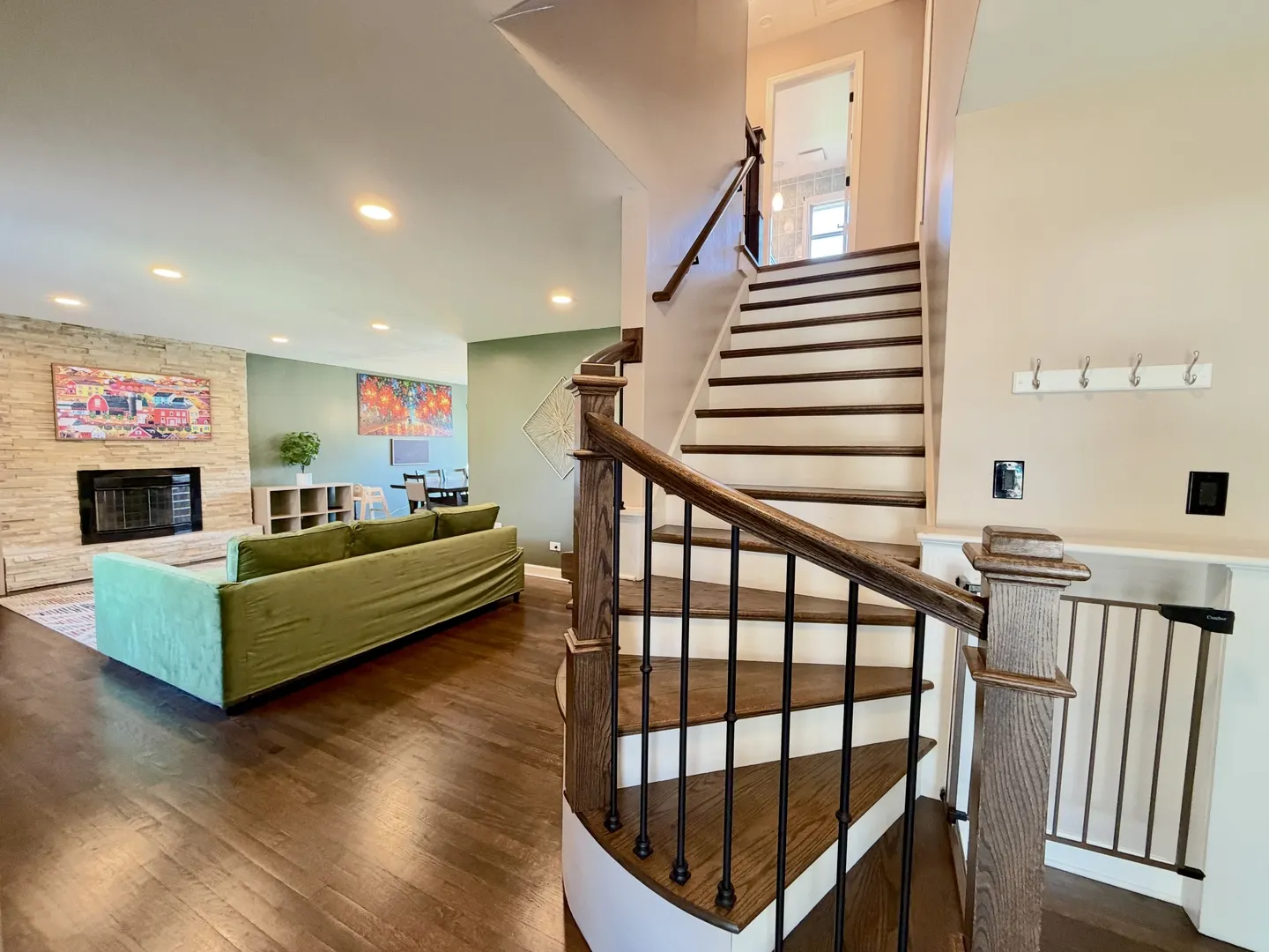 871 Cambridge Drive IL