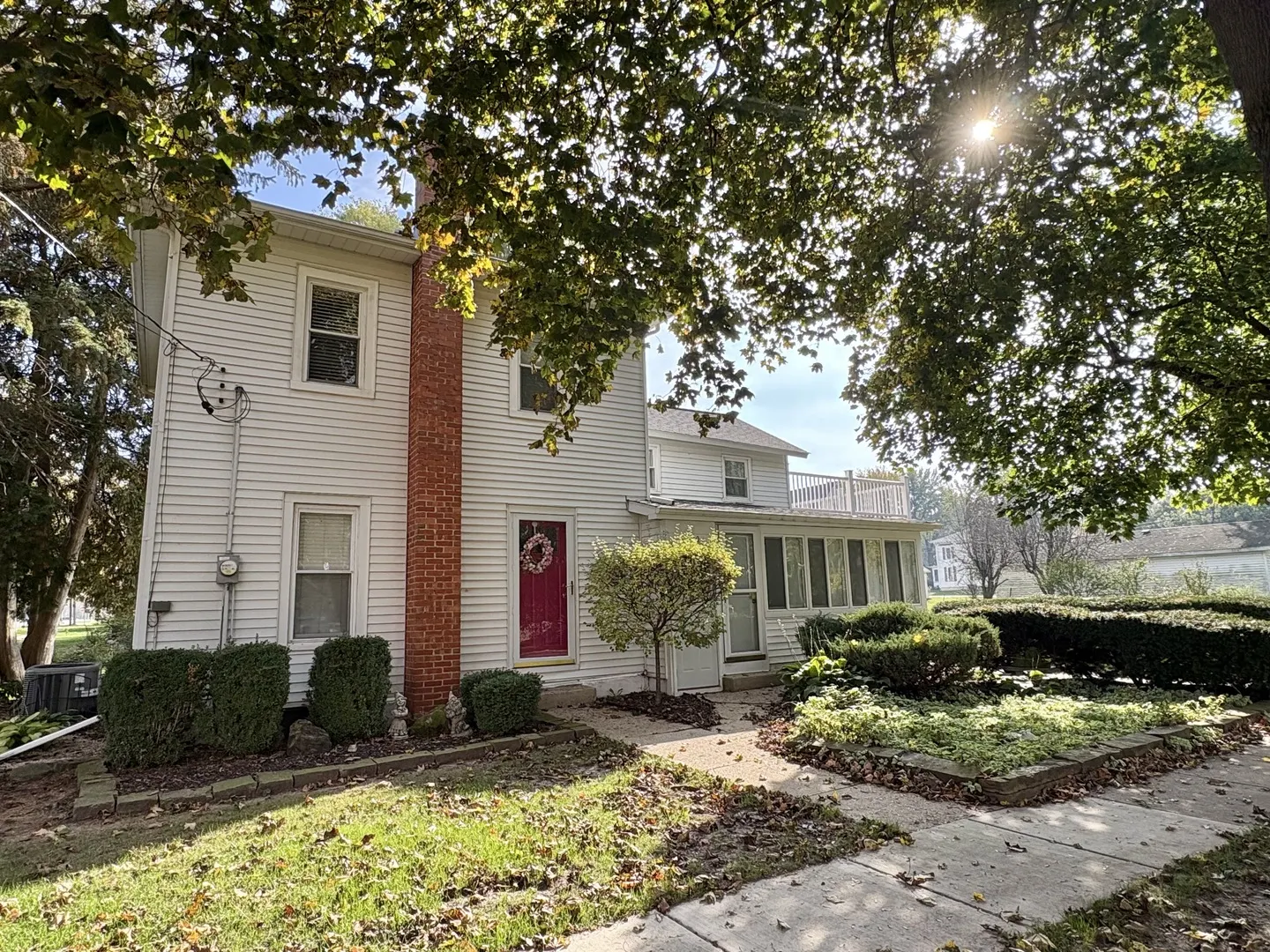 220 S Barr Street IL