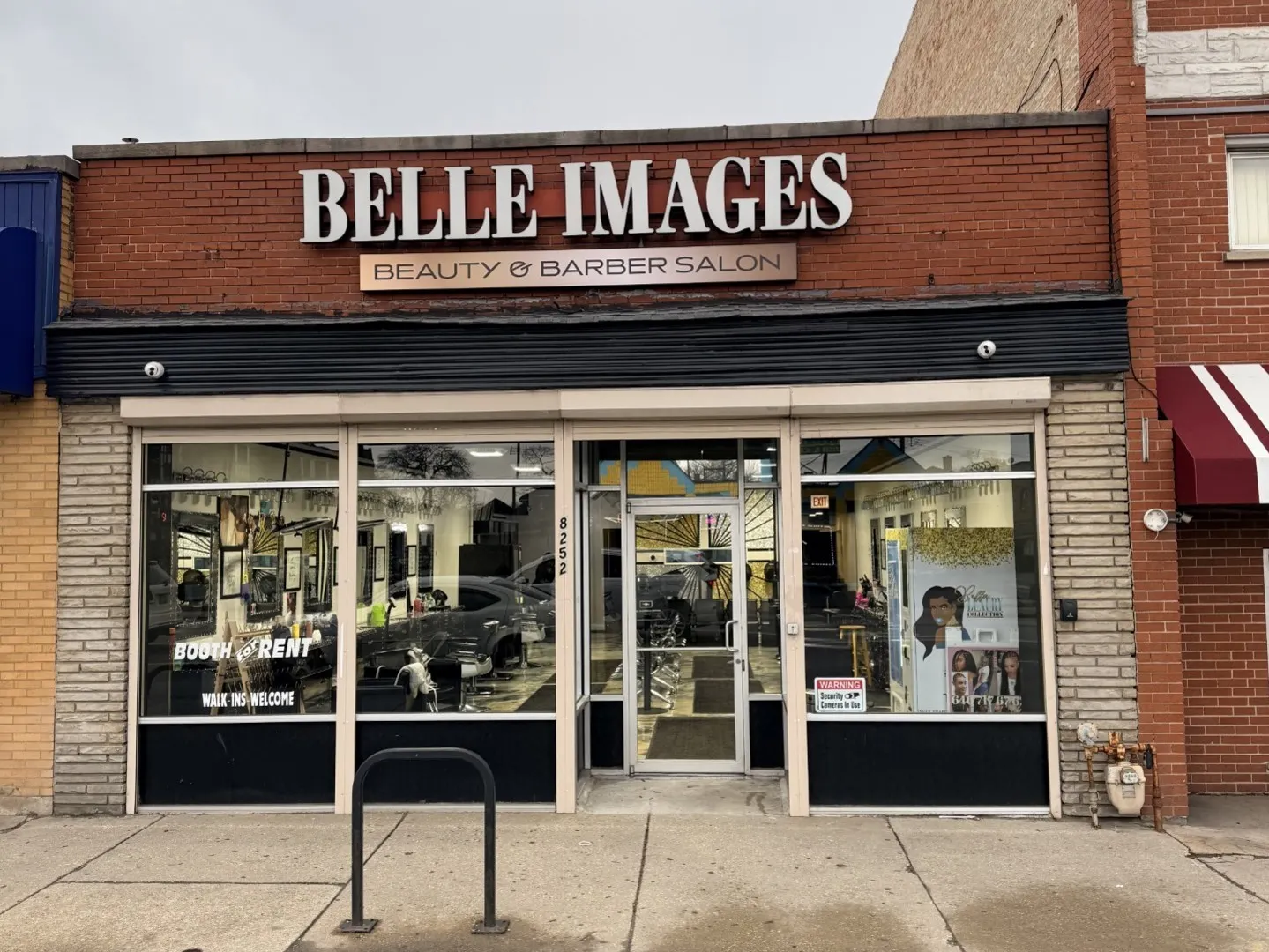 8252 S ASHLAND Avenue IL