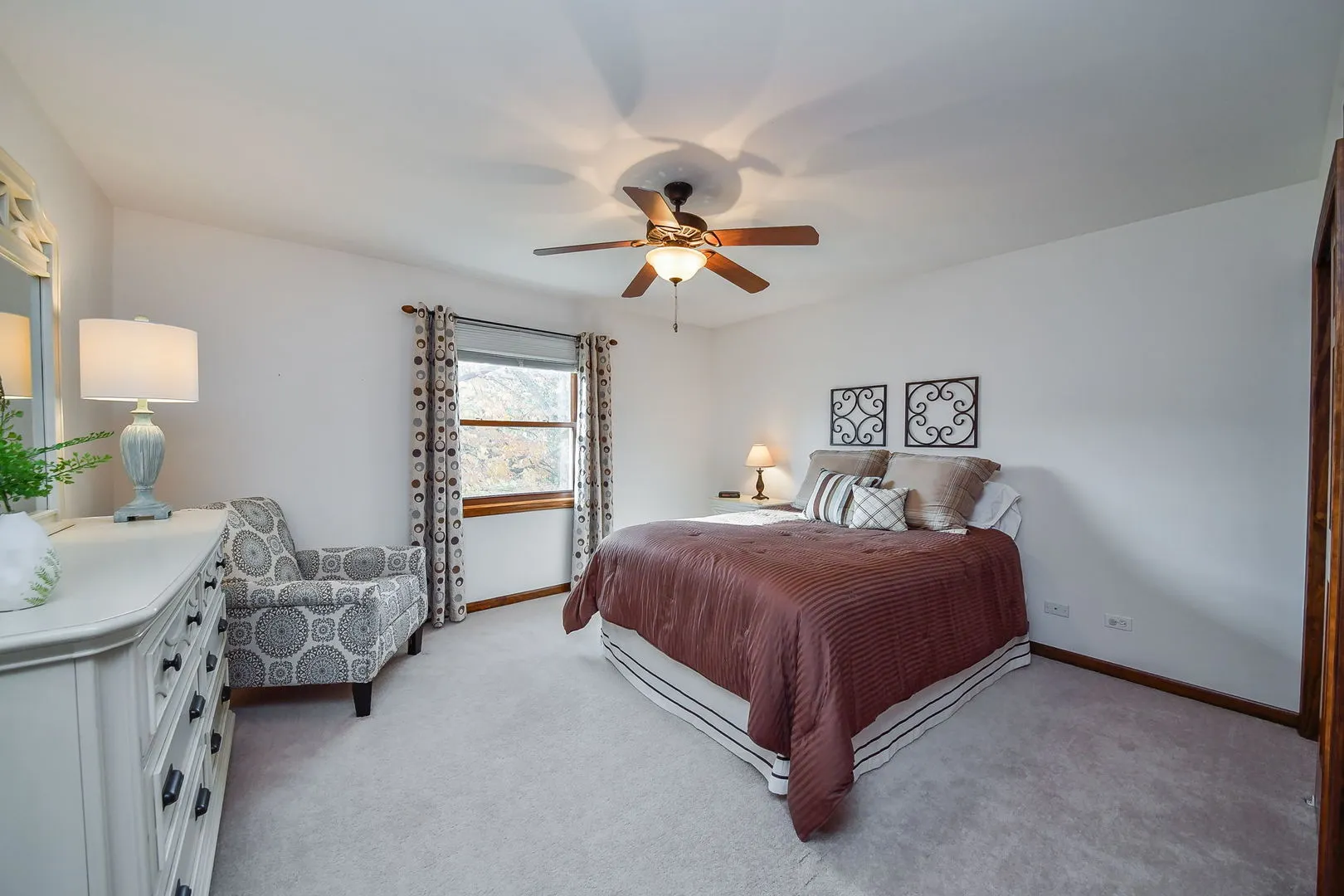 1824 Morgan Circle IL