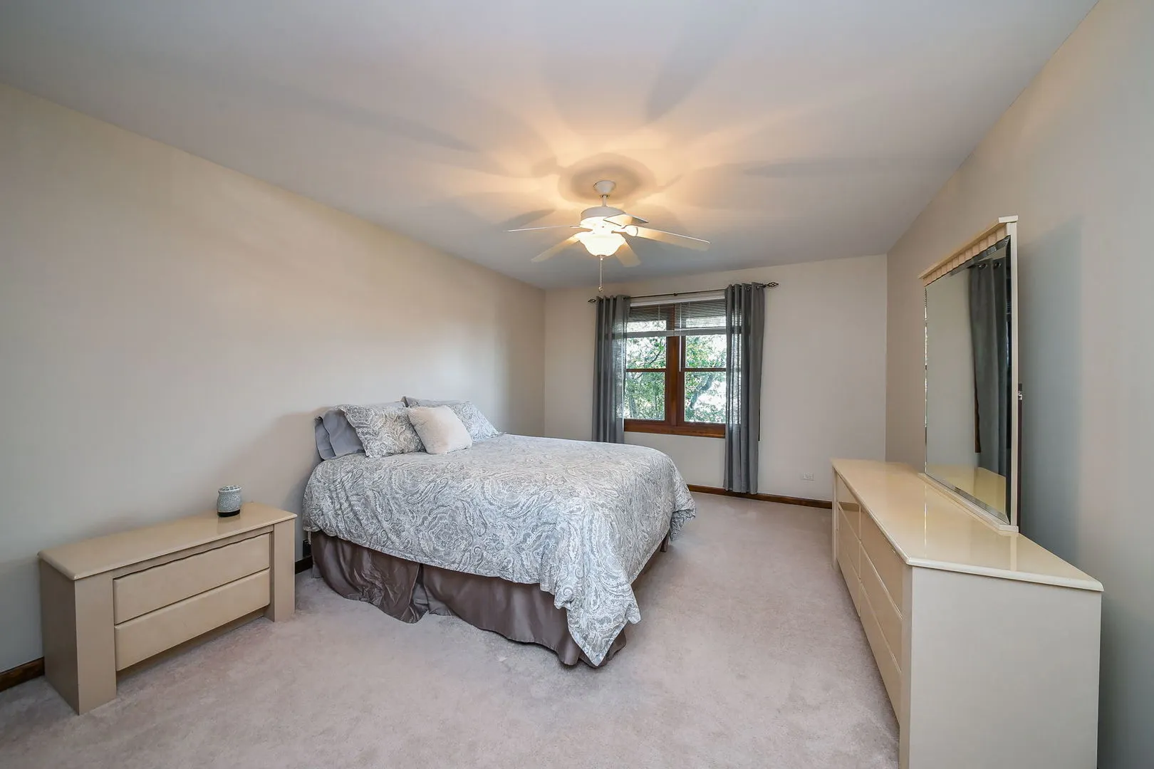 1824 Morgan Circle IL